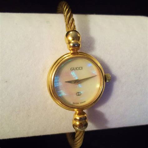 gucci vintage ladies watch